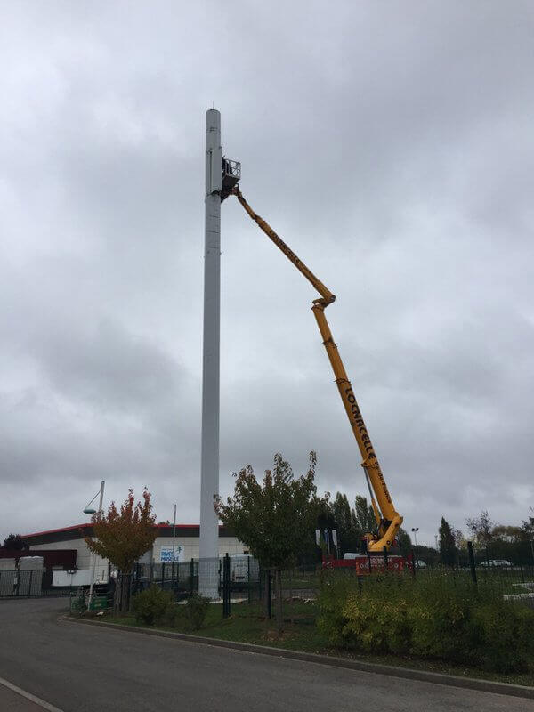 installation dun pylone BET spécialisé dans les fondations pour pylônes