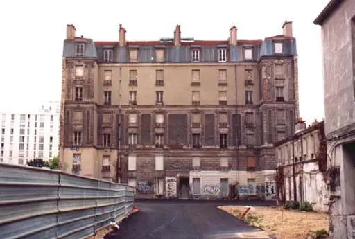 Bâtiment rue Raymond Losserand à Paris 14e dans le cadre de la réhabilitation énergétique
