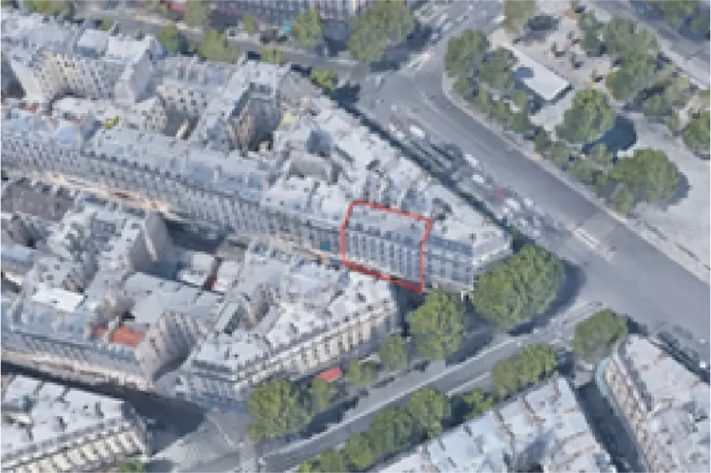 Vue aérienne de l’hôtel Paris-Bruxelles à Paris 3e, avant réhabilitation complète