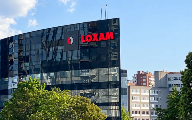Réhabilitation de l’immeuble LOXAM situé avenue de la Grande Armée à Paris dans le cadre d’un projet de rénovation du bâtiment existant